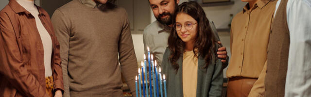 OSAM DANA BEZ HLEBA, A PUNA TRPEZA SIMBOLA: Šta se tačno dešava tokom velikog praznika Pasha