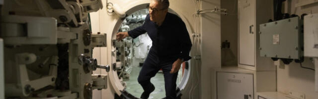 Стармер под паљбом критике: Оптужбе за неспособност и недостатак визије