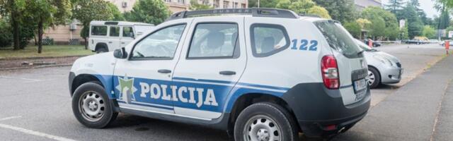 Žena ubijena u dvorištu kuće: U nju ispaljeno više hitaca