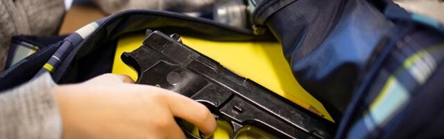 Krivična prijava protiv srednjoškolca: Doneo pištolj u školu?