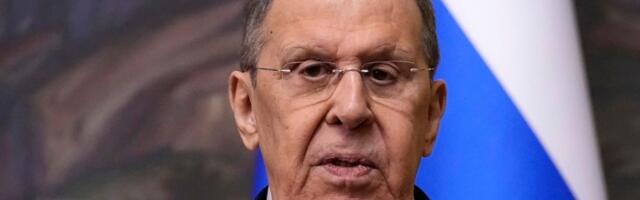 Lavrov o Srbiji: Nadam se da se Zapad neće upuštati u obojenu revoluciju