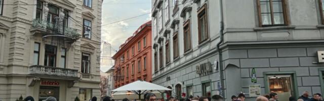 POČELA FEŠTA U GRACU Navijači Zvezde se zagrevaju pred meč sa Šturmom (VIDEO)