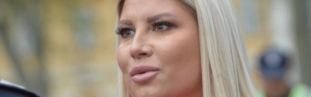 "Često ih viđamo..." Komšije Dee Đurđević progovorile o voditeljki i njenom vereniku nakon vesti o trudnoći