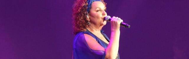 Osudio divljanje u Čačku - Pevač podržao Anu Bekutu: "Takav trag se ne briše zvižducima"