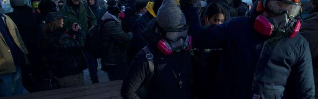 RAT NA ULICAMA GRADOVA AMERIKE! Demonstranti traže od imigracionih agenata da HITNO napuste Mineapolis posle BRUTALNOG ubistva demonstranta (FOTO/VIDEO)