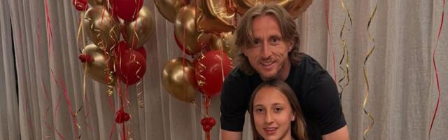 Modrićeva ćerka ista on: Hrvatski fudbaler podelio sliku sa njom koja je preplavila mreže