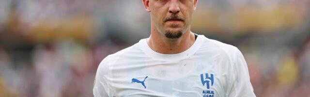 SERGEJ HLADAN KAO LED POSTIGAO GOL ZA POBEDU I OSTAVIO TIM U TRCI ZA TITULU! Pogledajte kako je reagovao Milinković-Savić pred golom rivala