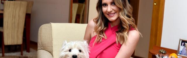 HELANKE, TOPIĆ I GO STOMAK: Potpuno opušteno izdanje voditeljke Jutarnjeg programa Anđele Đurašković! (Foto)
