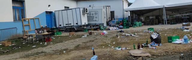 Milan Tanović Tane (Monarhisti): Zaobilaziš me kao Vučić Kragujevac. Međutim, smeće nas ne zaobilazi.