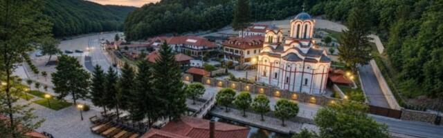 Čudo u manastiru Tumane! Nakon četiri godine bola i patnje, desilo se nemoguće - Region bruji o ovom bračnom paru (VIDEO)