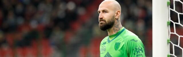 Vanja i brani i daje golove: Napoli u četvrtfinalu Kupa Italije