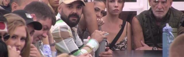 "Luki se smeju iza leđa, jedna žena ga urniše" Ivan Marinković ga isprozivao pred svima: Lom za crnim stolom