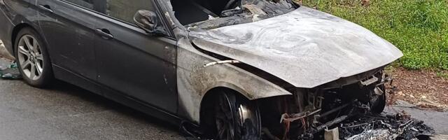 Drama u 3 ujutru u Mirijevu: Vatra zahvatila BMW, nastao haos u naselju
