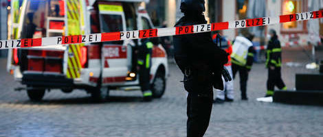 Automobil u Trieru uletio među pješake, četiri žrtve