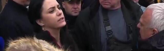 GRADONAČELNICA LOZNICE OČITALA LEKCIJU KOKANOVIĆU I BLOKADERIMA: Dragana Lukić izašla hrabro pred narod i poslala jasnu poruku