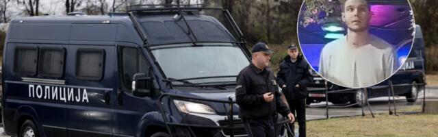 Blokaderska žalopojka: Opšta kuknjava za Gandijem