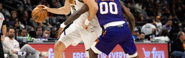 NEPRIMEREN KOMENTAR ZA JOKIĆA Spiker Finiksa šokirao sve ovim rečima o Džokeru, snimak napravio haos na mrežama (VIDEO)