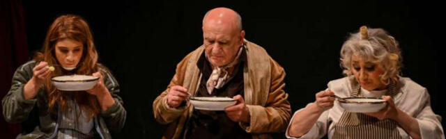 „Жак или покорност” у српској Атини