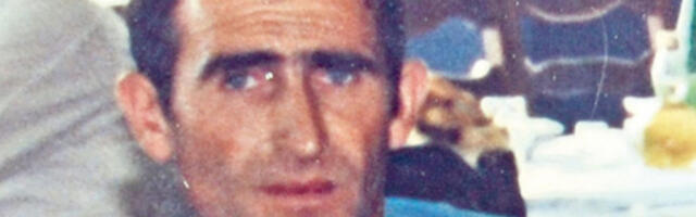 "TATA, MAMA LEŽI U LOKVI KRVI, NE MRDA..." Ispovest Radoja kojem je komšija Ljubiša pobio porodicu: Pozvao sam Hitnu, a oni su mi rekli kako neko ide selom i ubija redom!