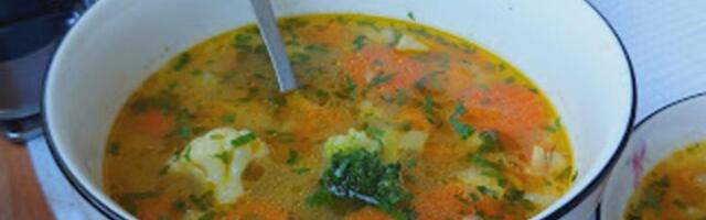 Supa sa najmekšim griz knedlama: Zaboravite one iz kese, ovo je starinski recept koji uvek uspeva