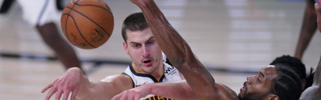 S LEJKERSIMA SLAVIO TITULE, SAD PREUZEO KLIPERSE! Jokić i Nagetsi su ih šokirali u plej-ofu, a onda su doveli novog stratega, TROSTRUKOG osvajača NBA lige