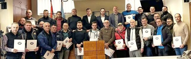 Uručeni ugovori vlasotinačkim sportskim klubovima, vredni 60 miliona