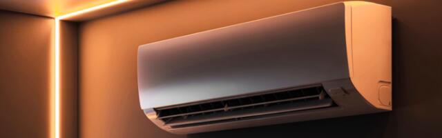 E ovo je Crni petak - Najveći Black friday popust ikada - Inverter klima 12 za samo 24.499 dinara!