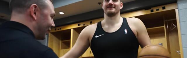 "IMA DA LAŽEM - BAŠ DOBRO" Nikola Jokić je potpuni hit: Samo on može ovako da reaguje posle istorijske patije! (VIDEO)