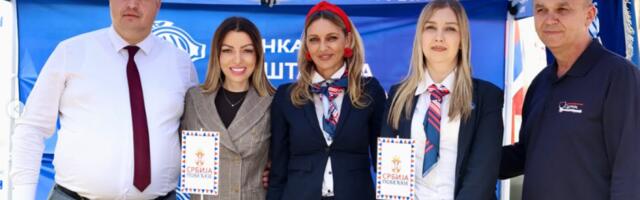 Mesarović: Pokazali smo kakav je Surčin bio pre 2012. i kako izgleda od dolaska SNS-a (FOTO)