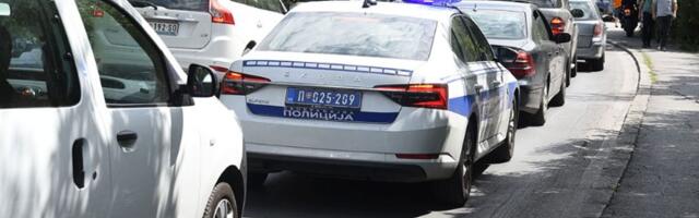 Pijani jurili po putu! Vozio "mercedes" sa 2,4 promila, a biciklista naduvao 1,8