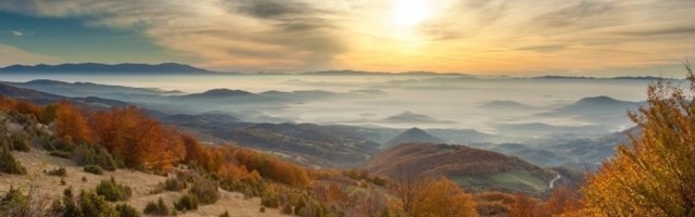 Planina sa tri jezera, dve lekovite reke i 6 manastira!