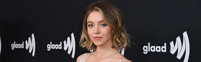 3D autfit Sydney Sweeney u kombinaciji sa 3D manikirom je pravo savršenstvo