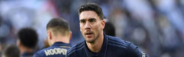 Šok obrt, Arsenal digao ruke od Vlahovića?! Englezi se povlače nakon njegove kiks greške!