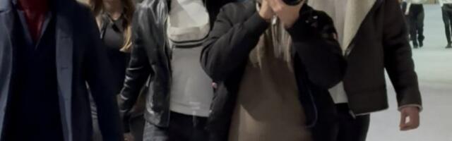 BAKA PRASE SA DEVOJKOM POBEGAO SA KONCERTA SAŠE KOVAČEVIĆA: Odlučio da je zaprosi, a onda je sve pošlo po zlu! (VIDEO)