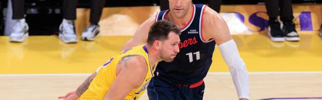 Luka Dončić "pustio magiju" u derbiju Los Anđelesa i vodio Lejkerse do triler pobede