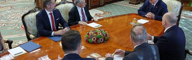 Belorusija po dogovoru sa SAD oslobodila 250 političkih zatvorenika