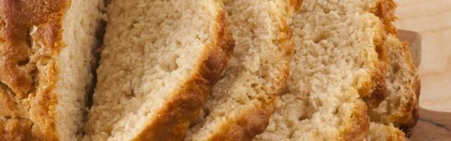 Stari hleb očas posla postaje svež i mekan: Genijalan trik koji domaćice kriju, više nećete bacati pare