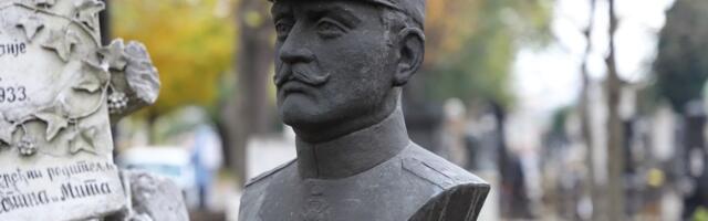 Gavrilovićev govor pretvorio je vojnike u besmrtnike! Veliki pukovnik napustio nas je na današnji dan