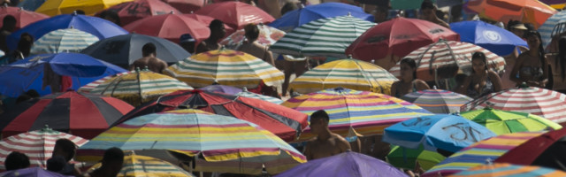 U Egipat za 400 evra, Dubai 500, a na Maldive možete otići za svega 1000 evra, tuča oko turista i niko ne posustaje!