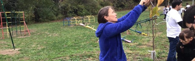 Tea Nikolić i njena organizacija Šuma Peva su dokaz da još uvek postoje ljudi koji se bore za zelenilo i drveće u Beogradu