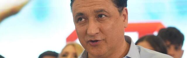 Legende Vardara i Zvezde sa navijačima pre meča u Skoplju