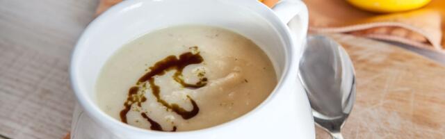 Krem supa od celera i jabuke sa kestenom i raženim hlebom: Savršena zimska uteha u tanjiru