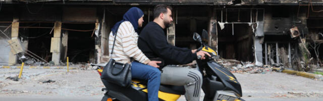 Живот се враћа на југ Либана: колоне људи иду домовима