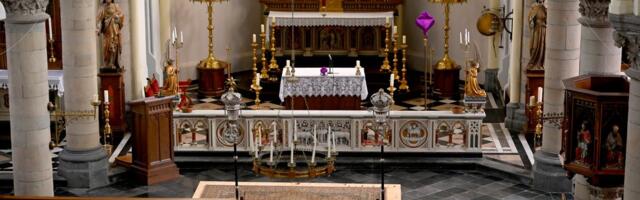 Sveštenici ne veruju šta vernici daju kao prilog u crkvama: "Bolje je ne dati ništa nego to..."