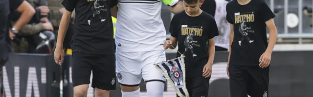 Festival emocija u Humskoj: Natho nije mogao da zaustavi suze, Partizan se oprostio od legende