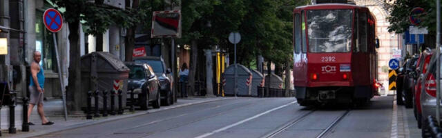 Радови у Дунавској улици током целог јула, мењају се трасе градског превоза