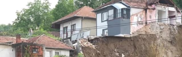 4 porodice ostale bez doma zbog iskopavanja, oglasio se investitor (VIDEO)