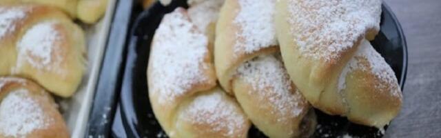 Bakine slatke kiflice kao duša mekane (VIDEO)