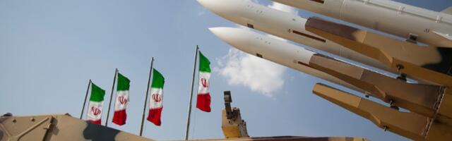 Ozbiljno upozorenje SAD: Iran priprema napad na Izreal