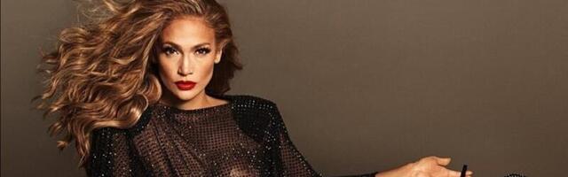 Očekivanje i stvarnost: kako izgleda figura 55-godišnje Dženifer Lopez bez fotošopa